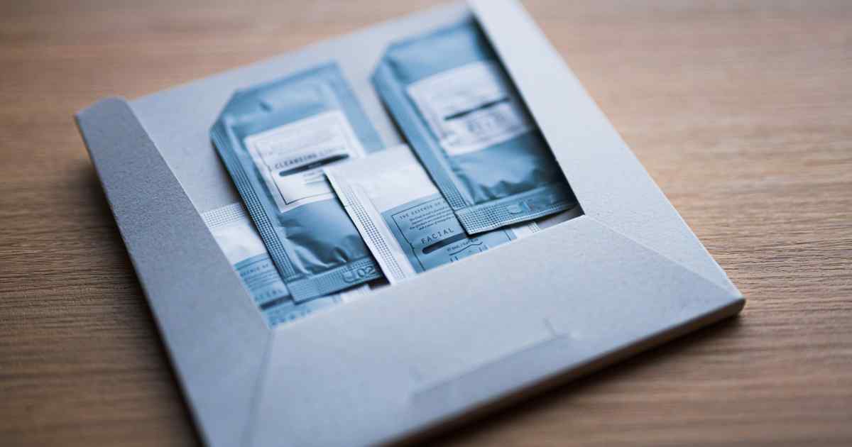 化粧品あるある!試供品が片づけられない時のコツ